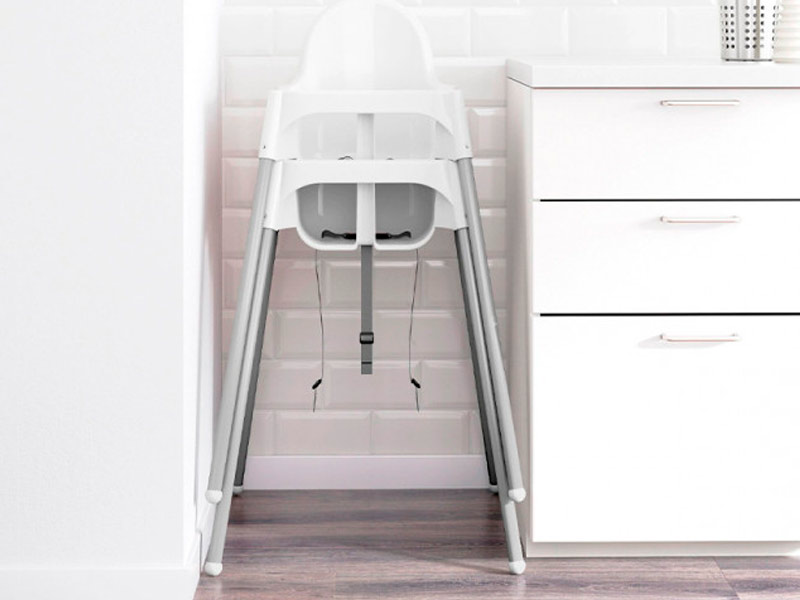 Детский стульчик для кормления