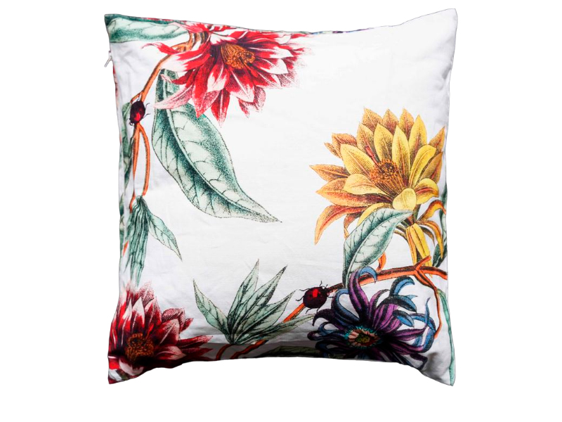 Декоративная подушка с цветочным принтом