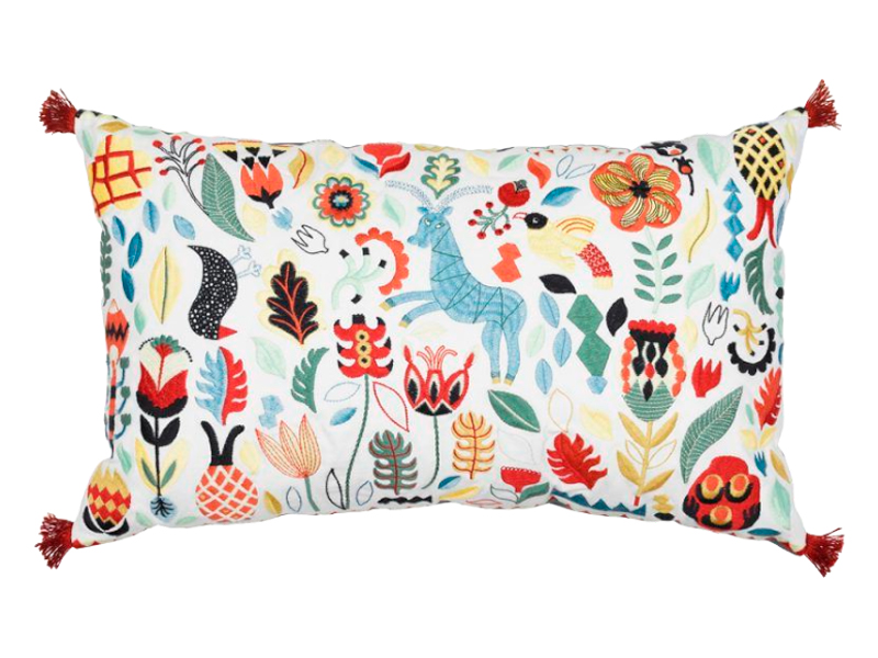 Декоративная подушка с вышивкой