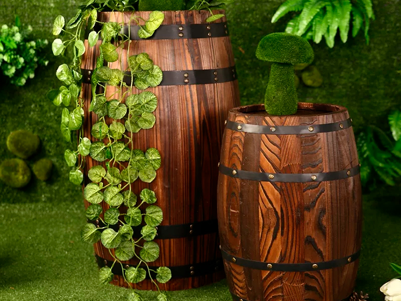 Деревянная бочка