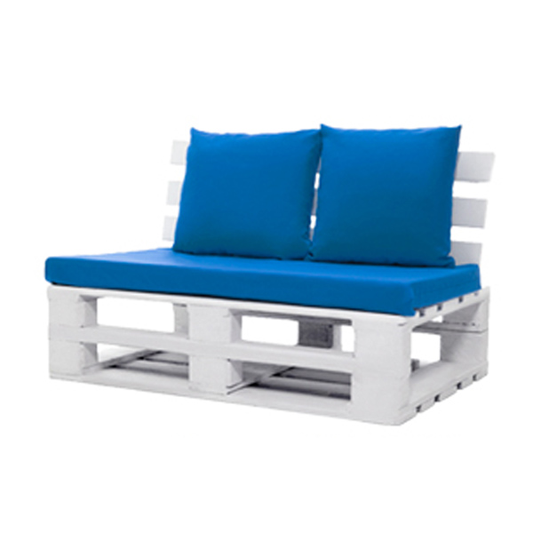 Диван из паллет двухместный белый с синей подушкой