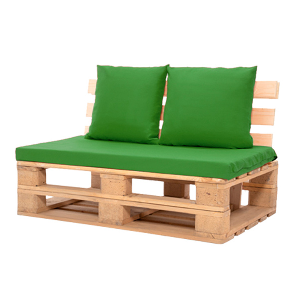 Диван из паллет двухместный зеленая подушка