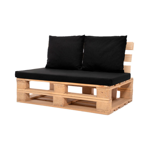 Диван из паллет двухместный черная подушка