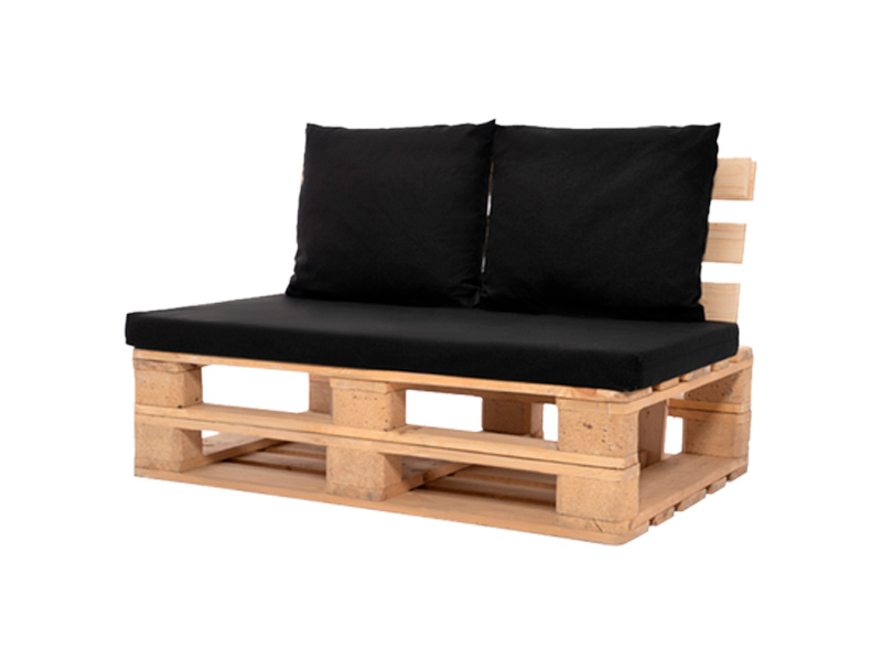 Диван из паллет двухместный черная подушка