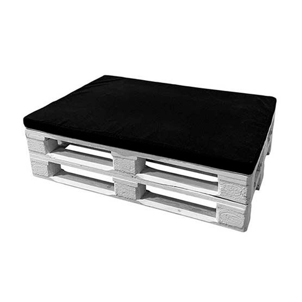 Диван-оттоман из паллет с черной подушкой