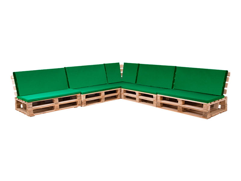 Диван паллетный модульный деревянный с черной подушкой