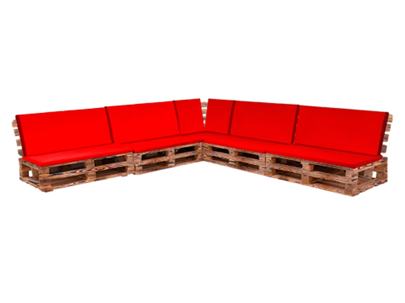 Диван паллетный модульный обожжённый с красной подушкой