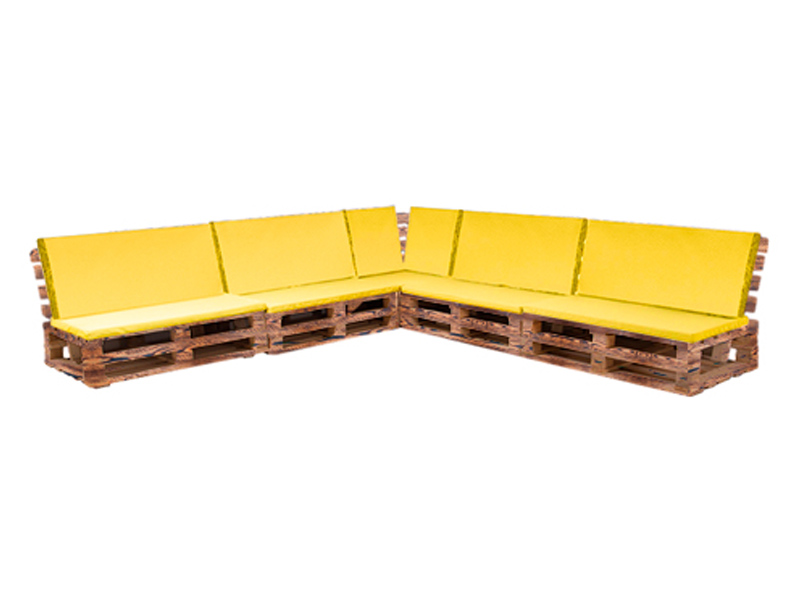 Диван паллетный модульный обожжённый с желтой подушкой