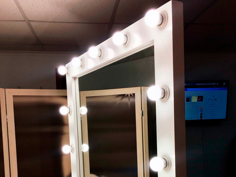 Гримёрное зеркало Стайлиш