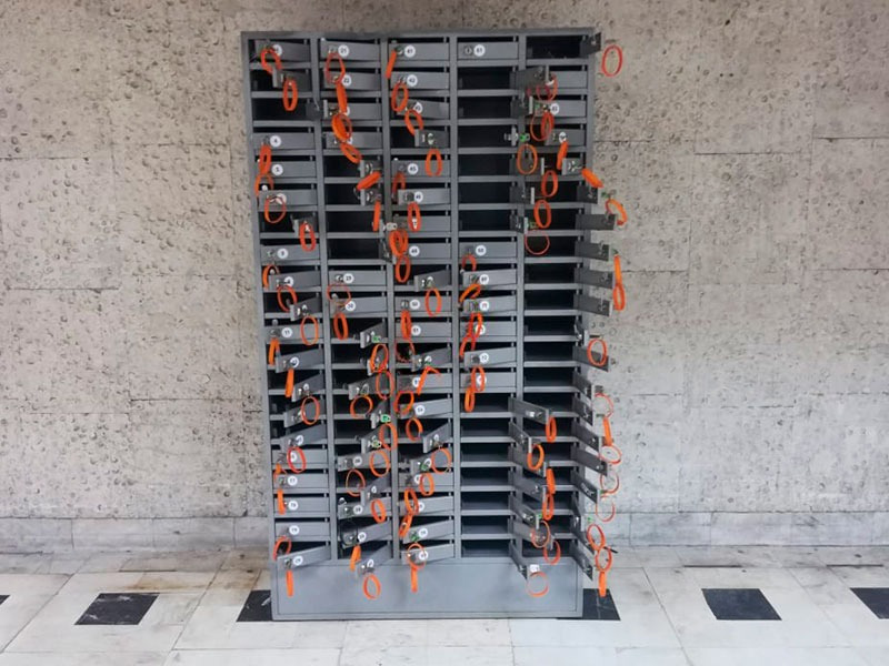 «Сейфовый» локер на 81 ячейку