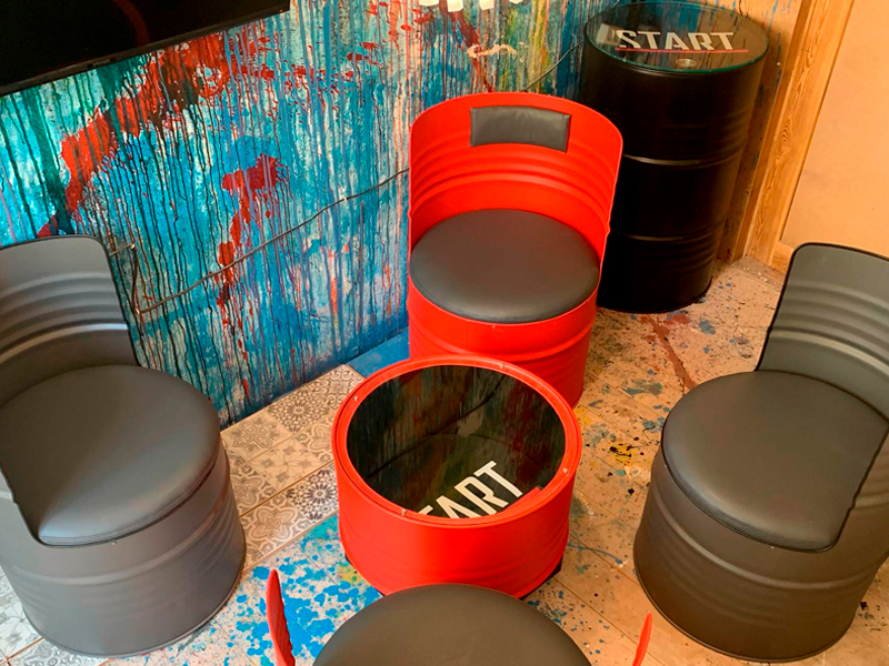 Кресло-бочка красное