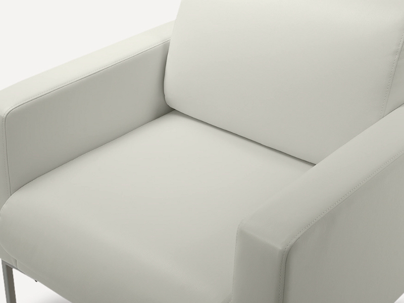 Кресло для президиума Oslo White