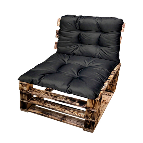 Кресло из поддонов обожжённое с белой подушкой