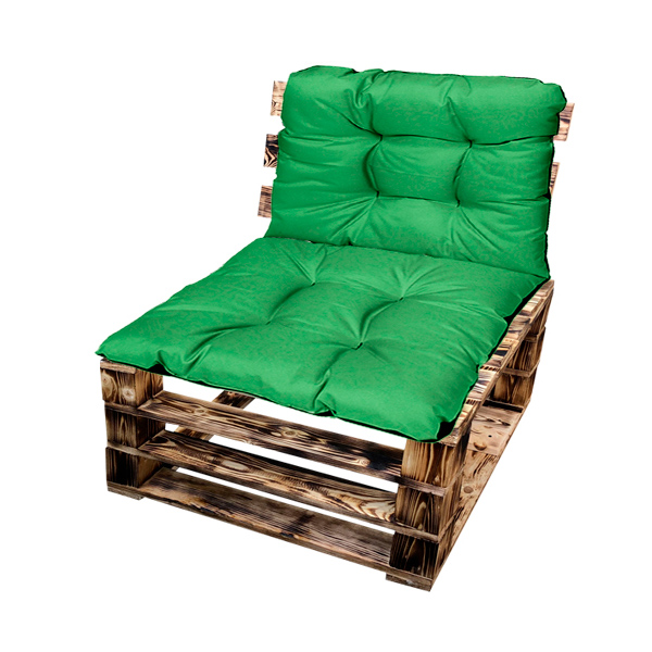 Кресло из поддонов обожжённое с зеленой подушкой