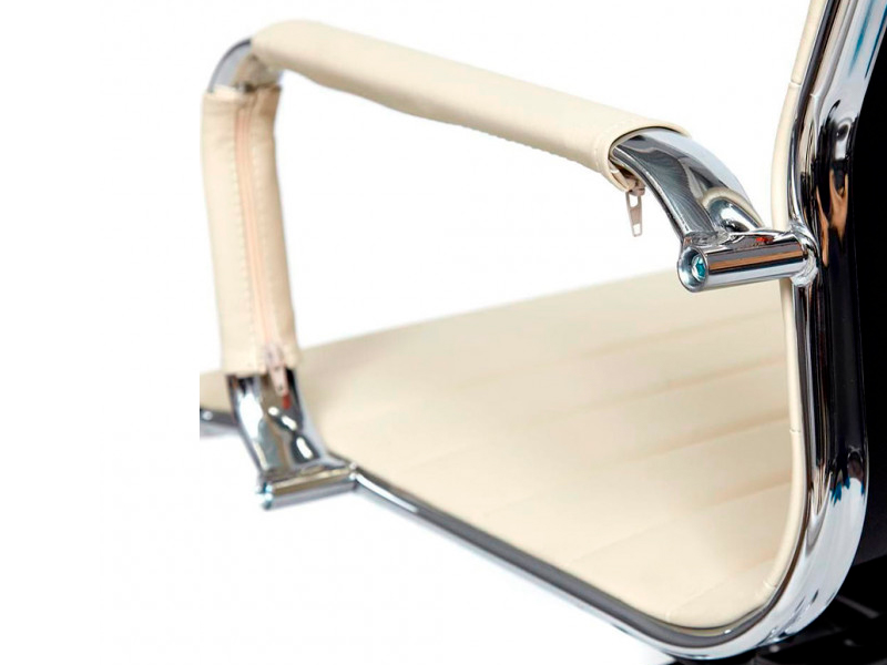 Кресло офисное Conference-2 белое