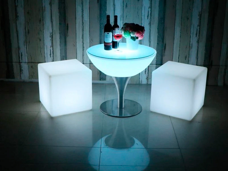 Куб с подсветкой