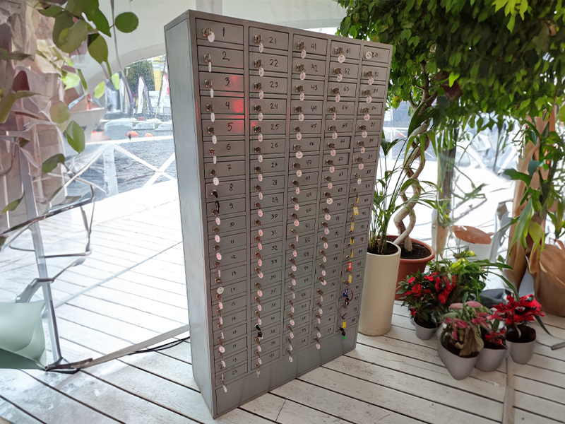 Локер на 100 ячеек