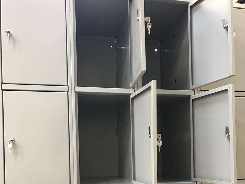 Локер на 16 ячеек