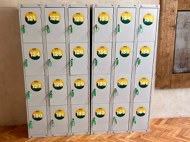 Локер на 16 ячеек