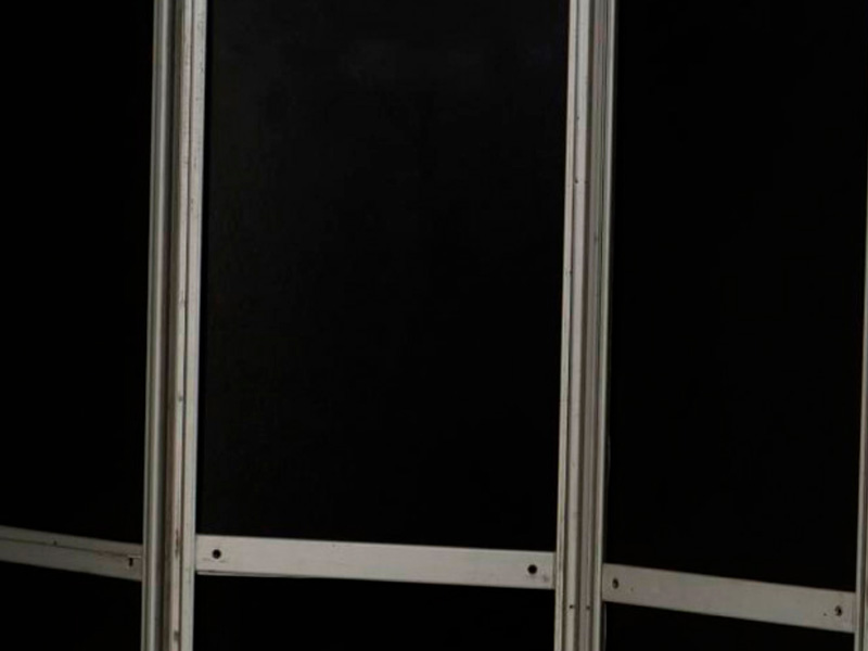 Металлическая ширма чёрная