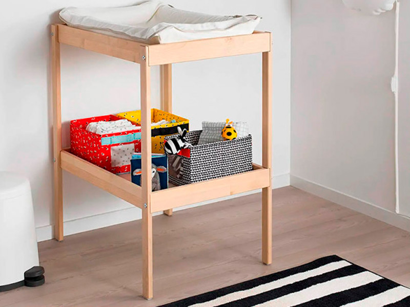 Пеленальный столик