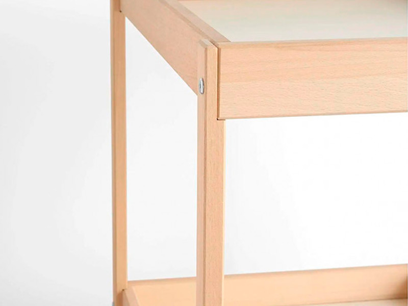 Пеленальный столик