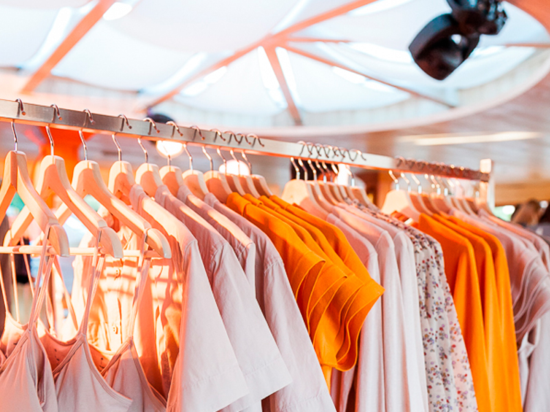 Плечики для верхней одежды Cветлое дерево