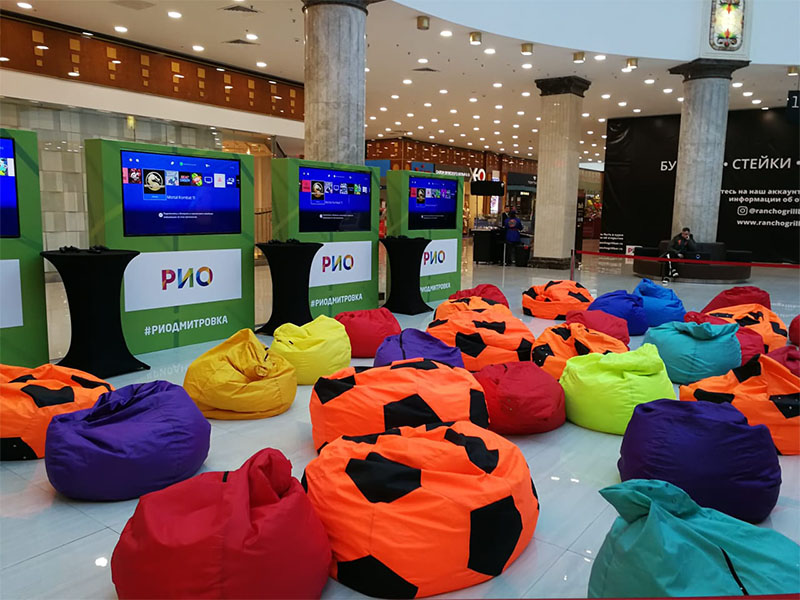 Футбольный пуфик