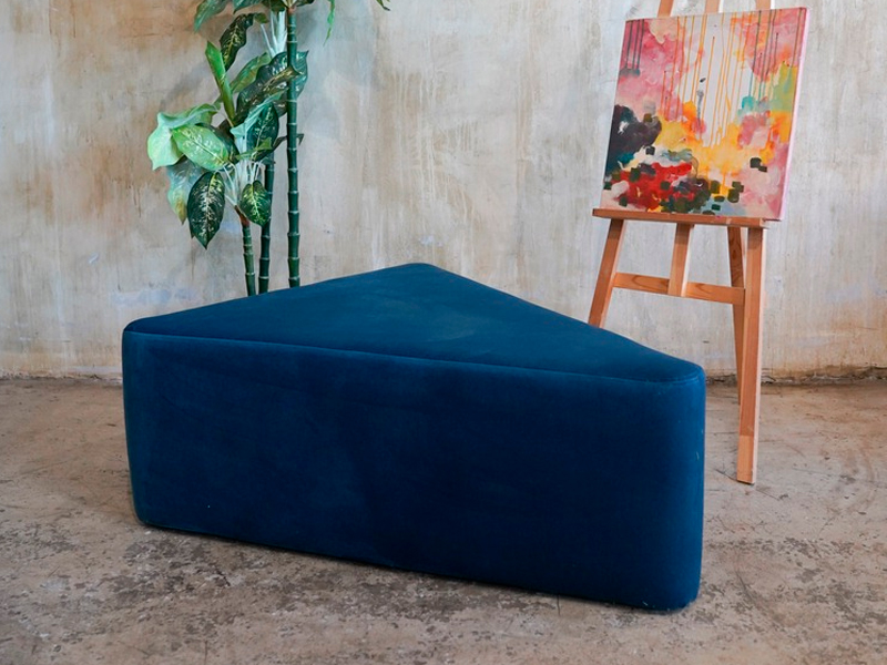 Пуфик Big Shape Darkblue Triangle