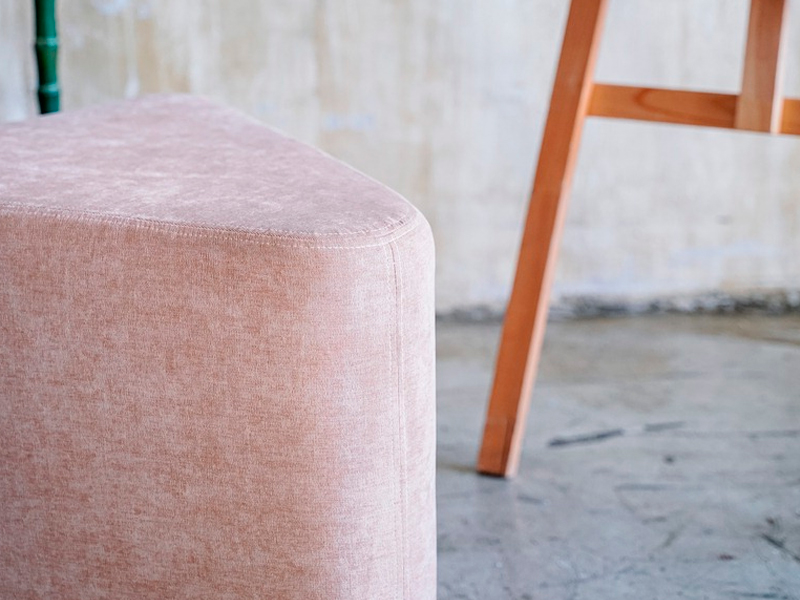 Пуфик Shape Beige Triangle