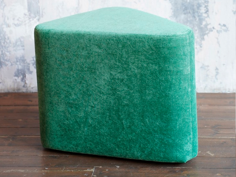 Пуфик Shape Emerald Triangle