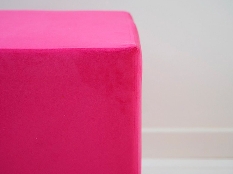 Пуфик Shape Pink Cube
