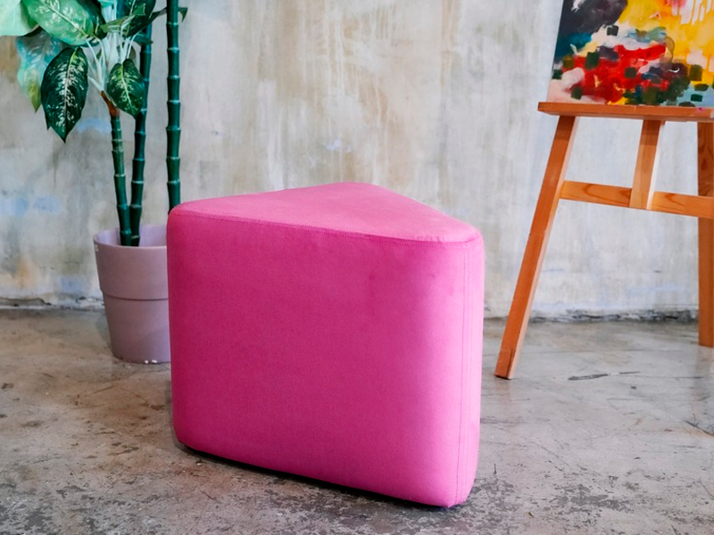 Пуфик Shape Pink Triangle