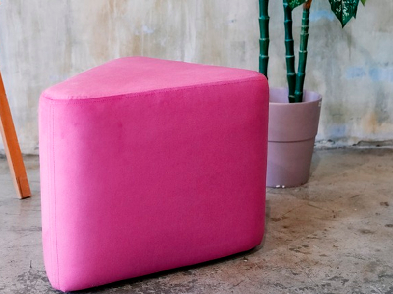 Пуфик Shape Pink Triangle