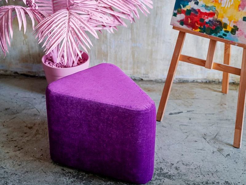 Пуфик Shape Purple Triangle