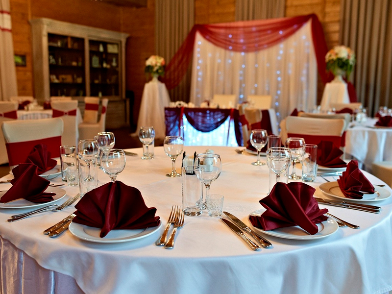 Салфетка бордовая