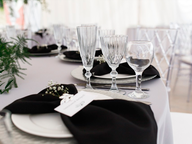 Салфетка чёрная «Жаккард»