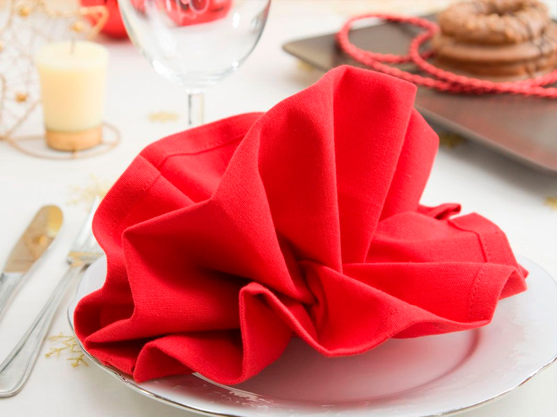 Салфетка красная