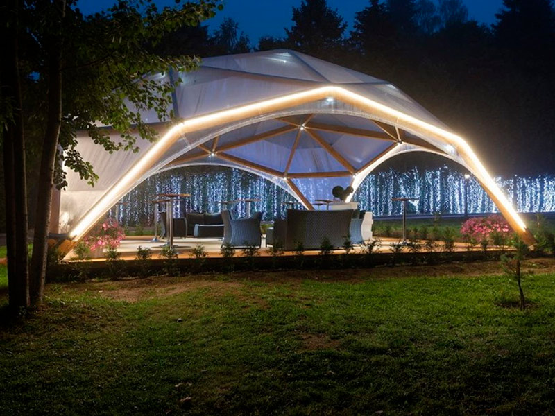 Прозрачный деревянный шатер 8x8