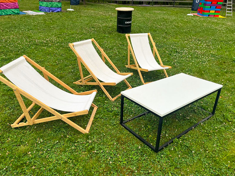 Шезлонг белый