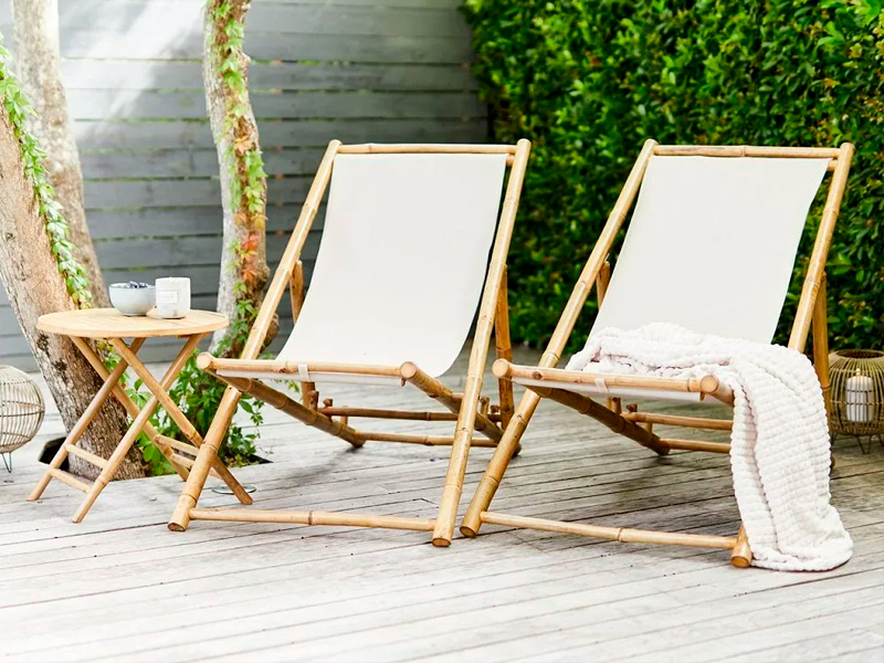 Шезлонг белый