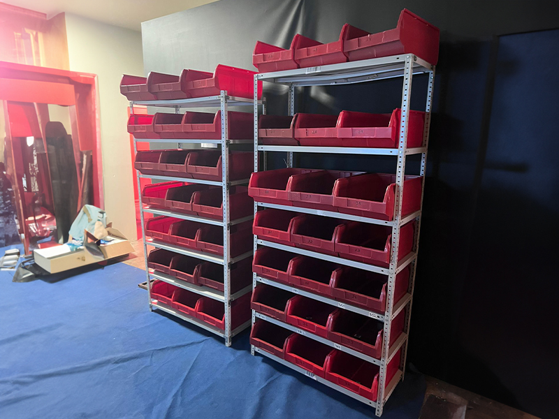 «Стеллажный» локер на 21 контейнер