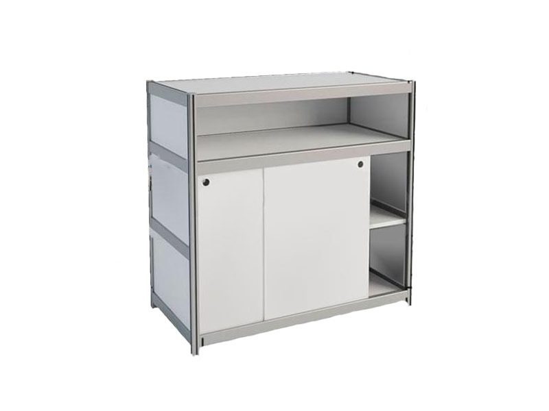 Шкаф с дверцами