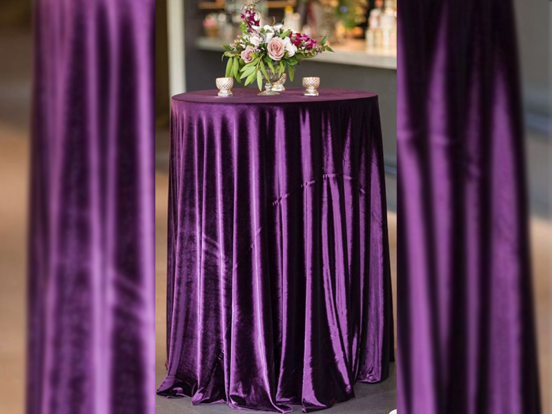 Скатерть круглая черничная для коктейльного стола