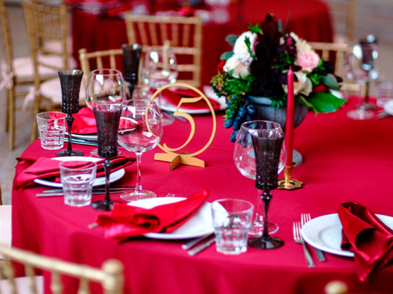 Скатерть круглая 3,2м бордовая