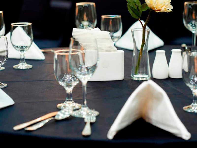 Скатерть круглая 3,2м черная «Сатен Испания»