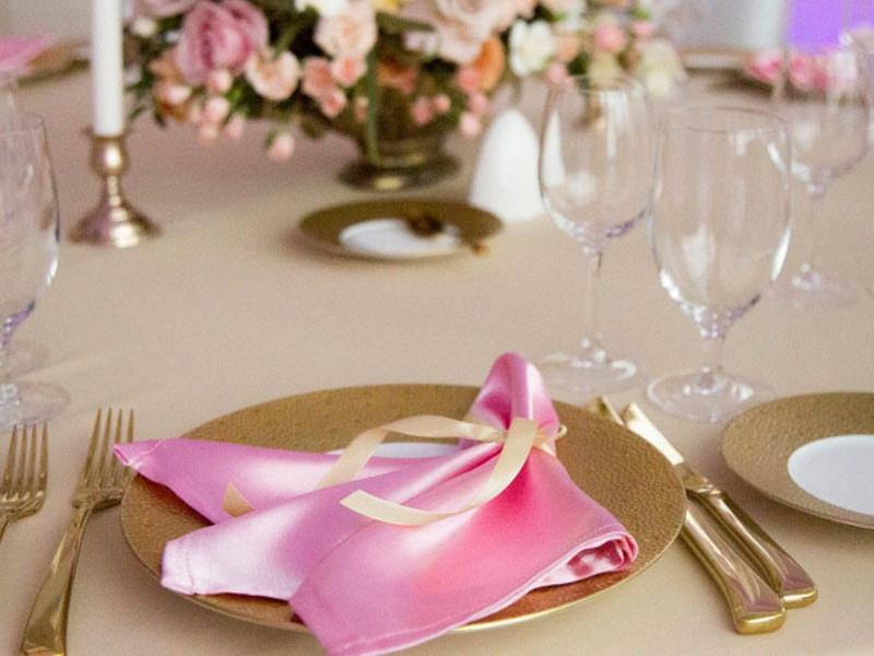 Скатерть прямоугольная бежевая «Жаккард»