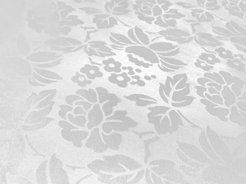 Скатерть прямоугольная белая «Жаккард»