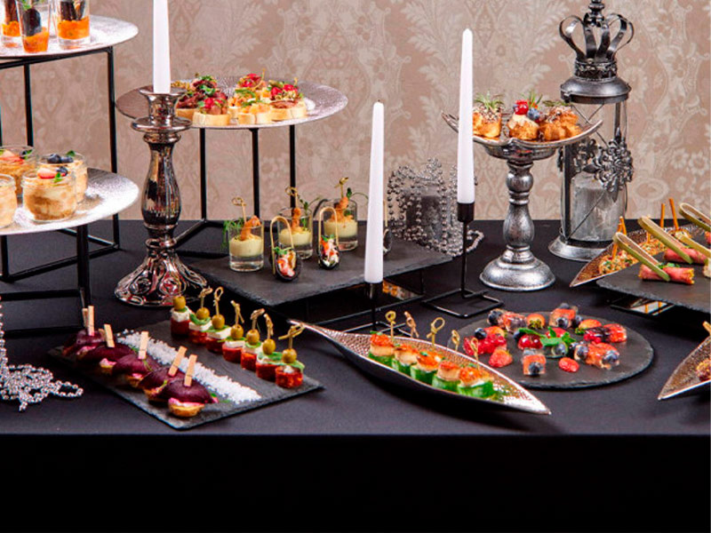 Скатерть прямоугольная черная «Жаккард»