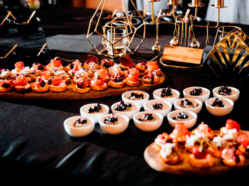 Скатерть прямоугольная черная «Жаккард»